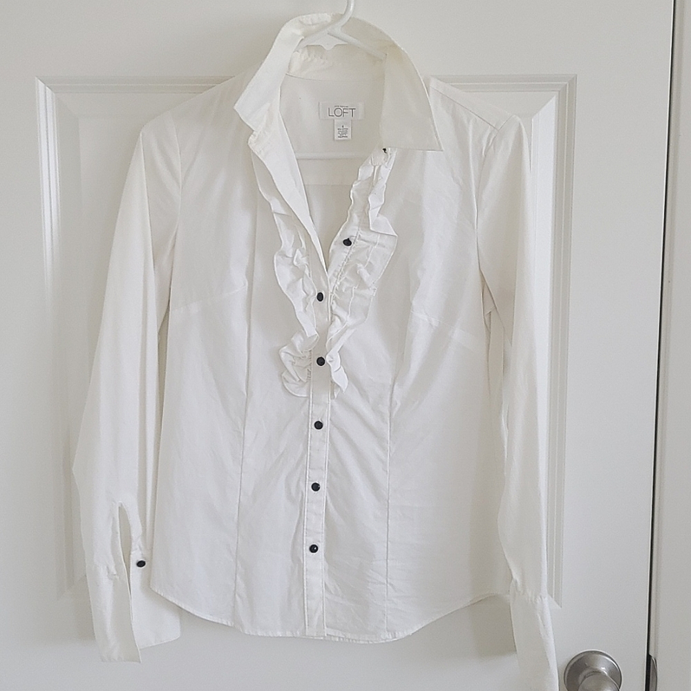 9/28  LOFT BLOUSE